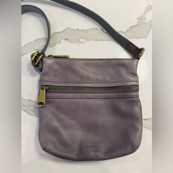 Fossil Grey Leather Crossbody purse handbag - Picture 1 of 9